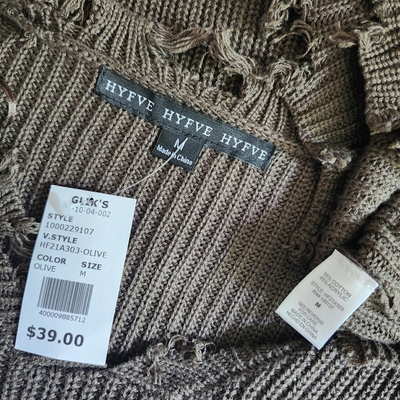 NWT HYFVE Olive Green Distressed Knit Cropped V-Neck Sweater - Picture 4 of 4